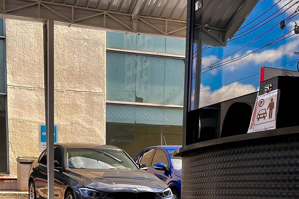 Valet Outback Steakhouse
