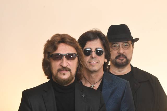 Bee Gees Alive