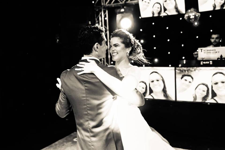 Uma dança ao nosso eterno amor
