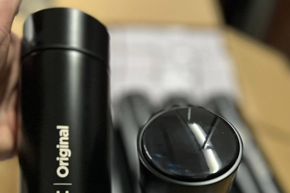 Garrafa térmica com visor