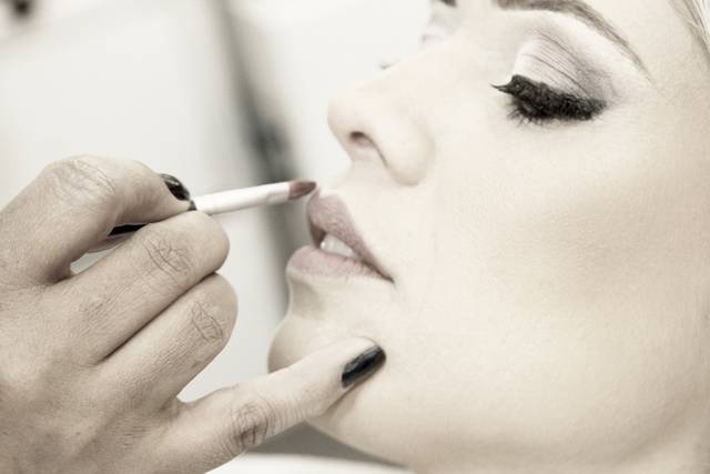 Make UP