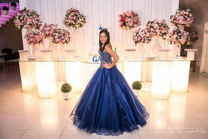 Debutante Gabriela