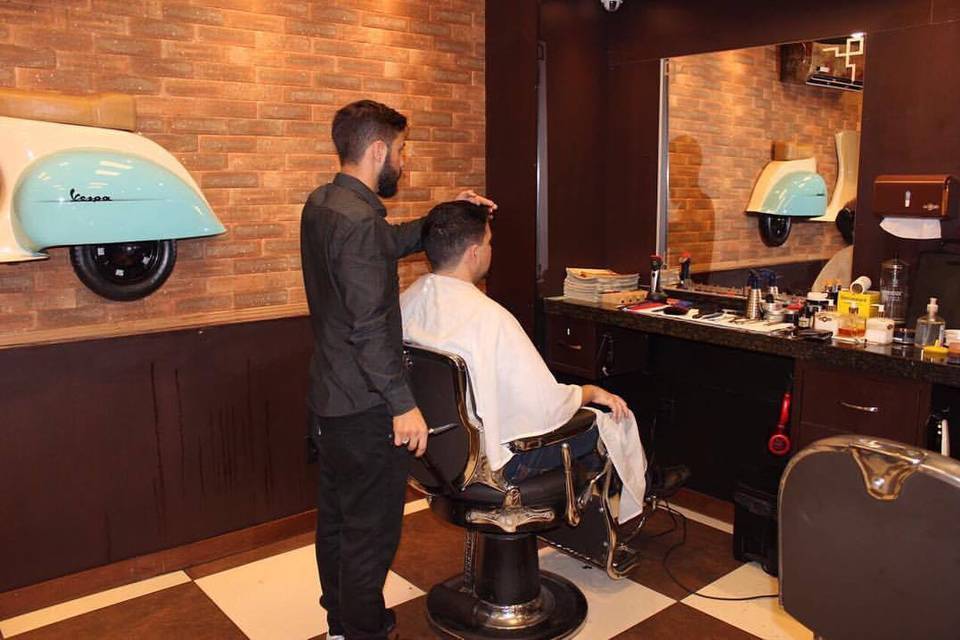 Dom Cabral Barbearia