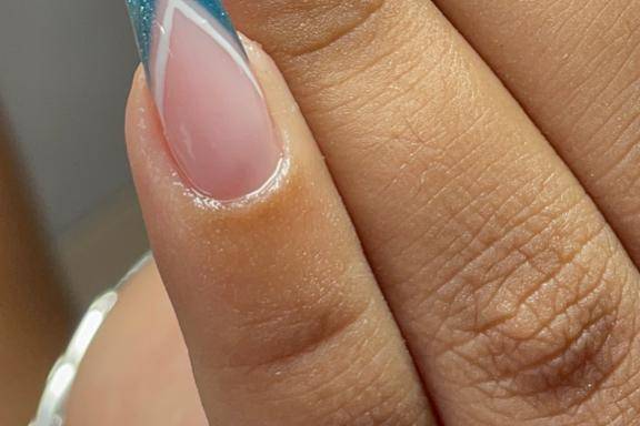 Alongamento de unhas