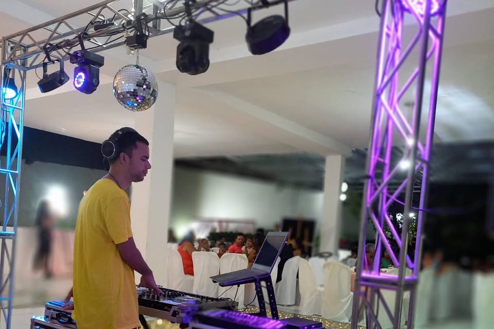 DJ Filipe Juvêncio