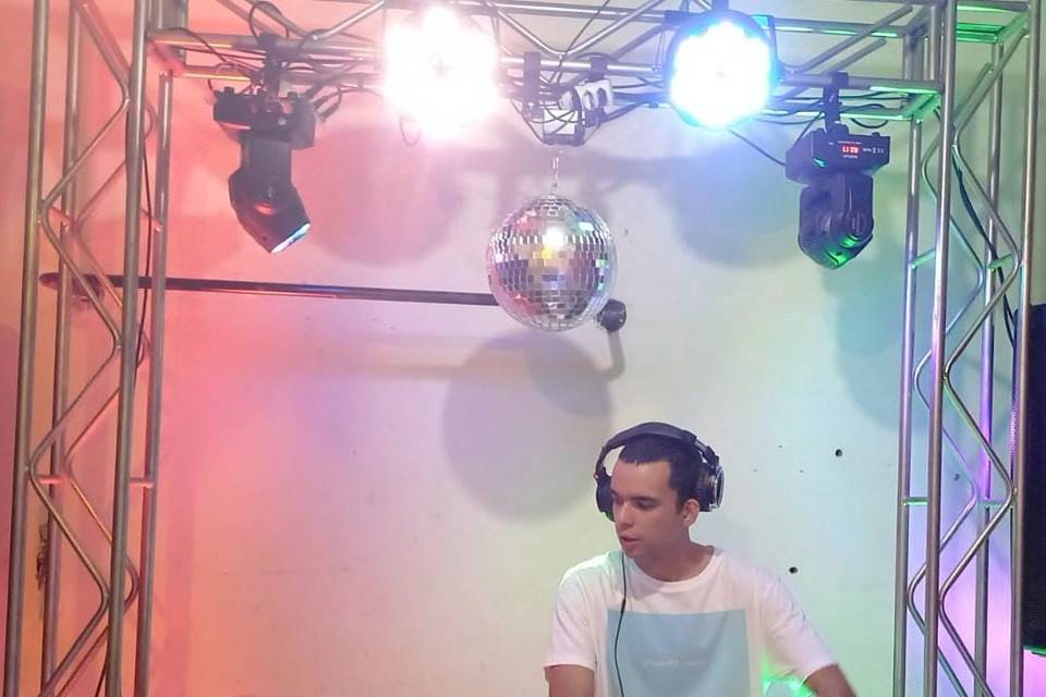 DJ Filipe Juvêncio