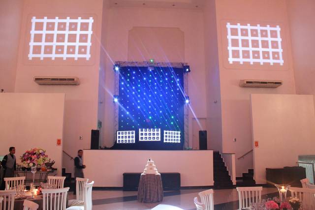House com cortina de led