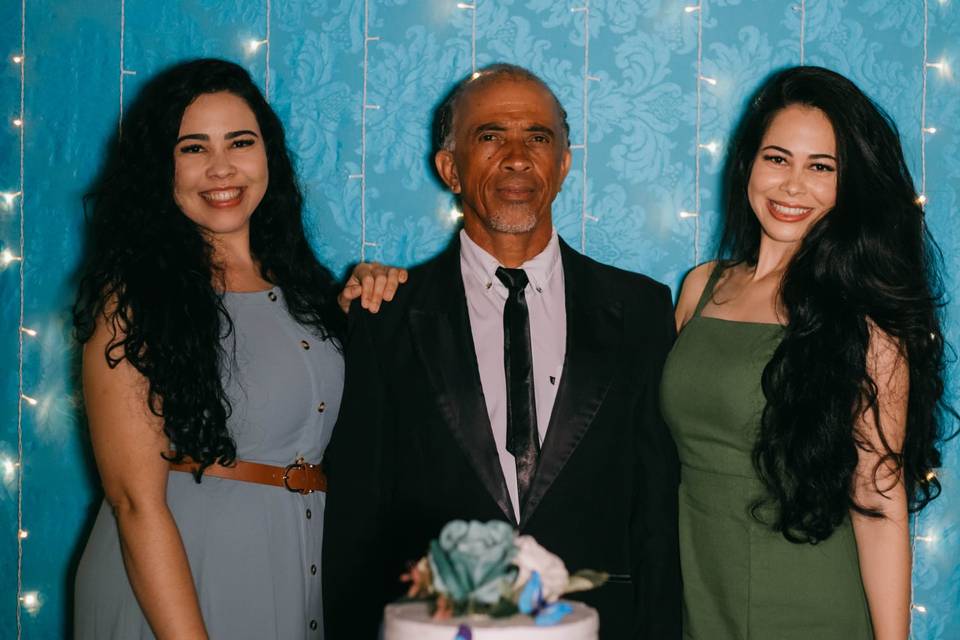 Primas e pai da noiva