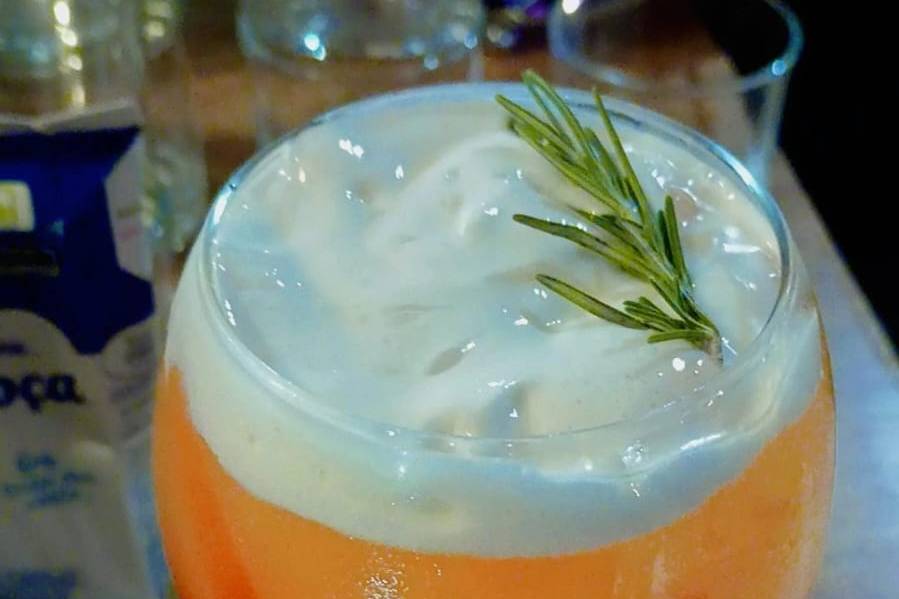 Drinks com e sem álcool