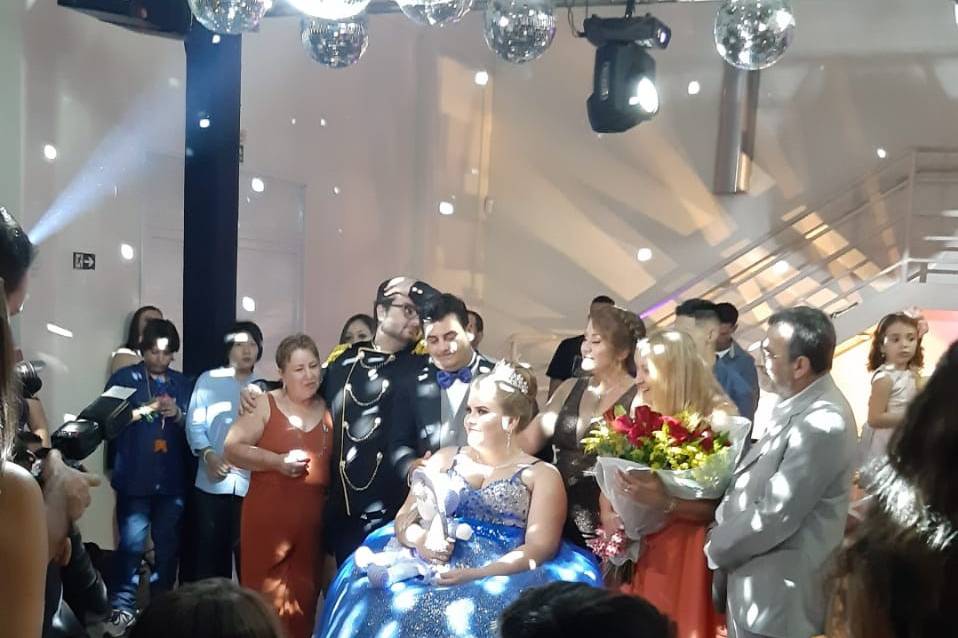 FESTA DE DEBUTANTE