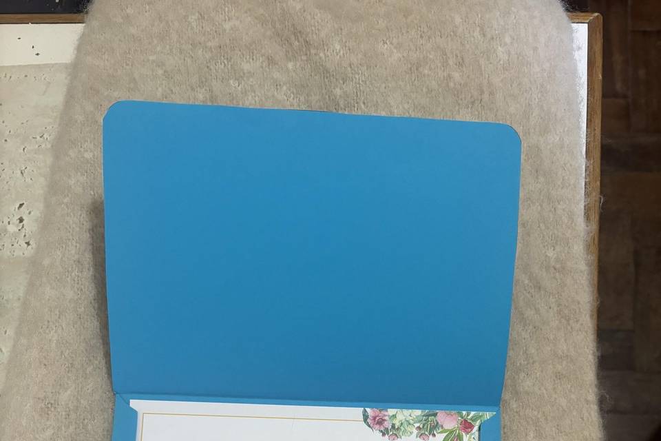 Envelope moldura