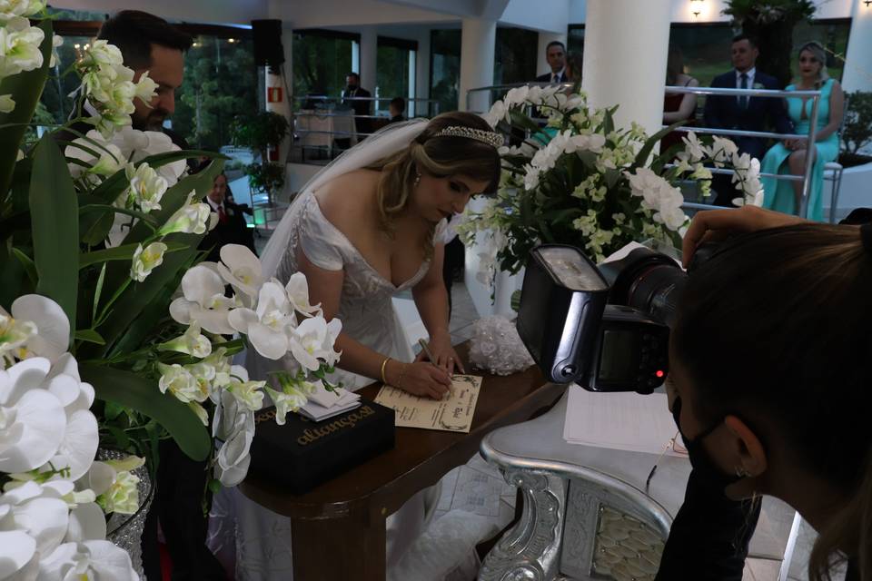 Assinatura da noiva