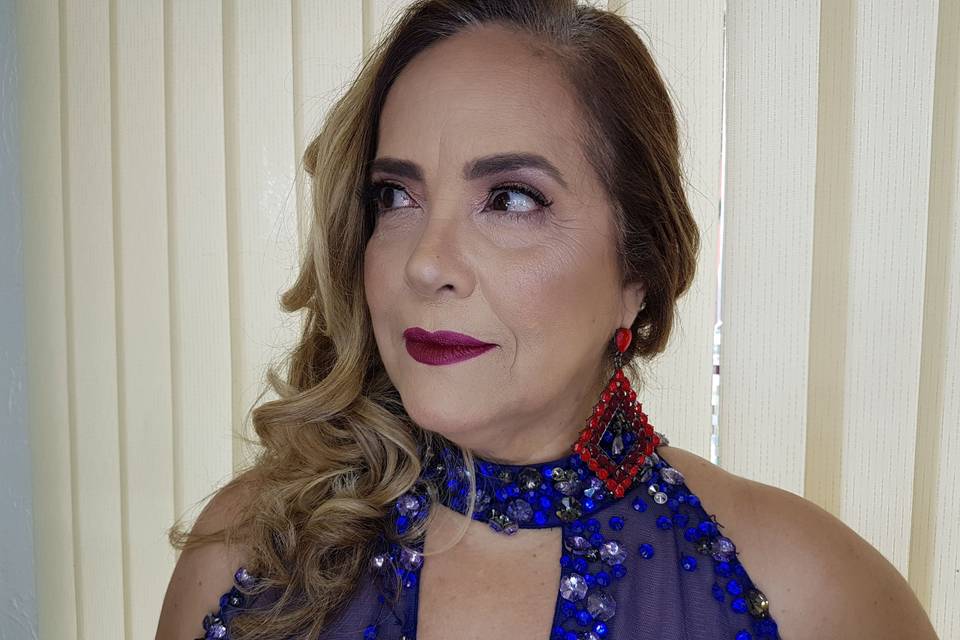 Stephanie Diniz Makeup