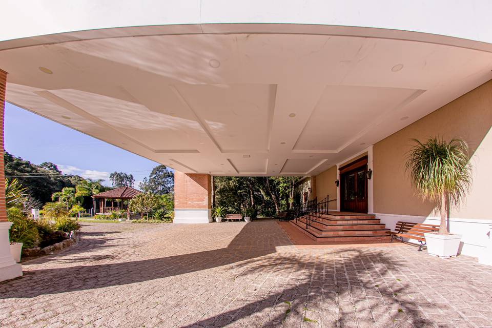 Hall Externo Coberto