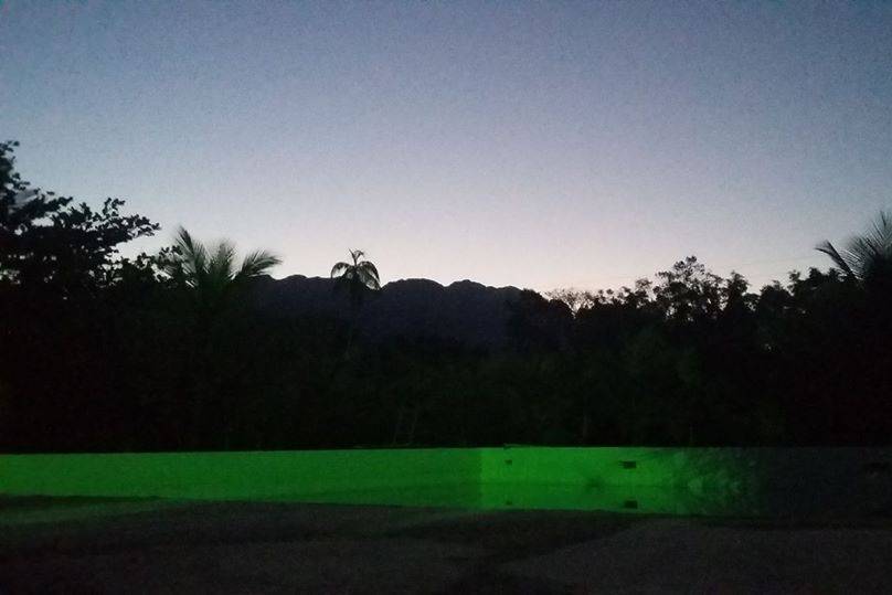 Piscina a Noite