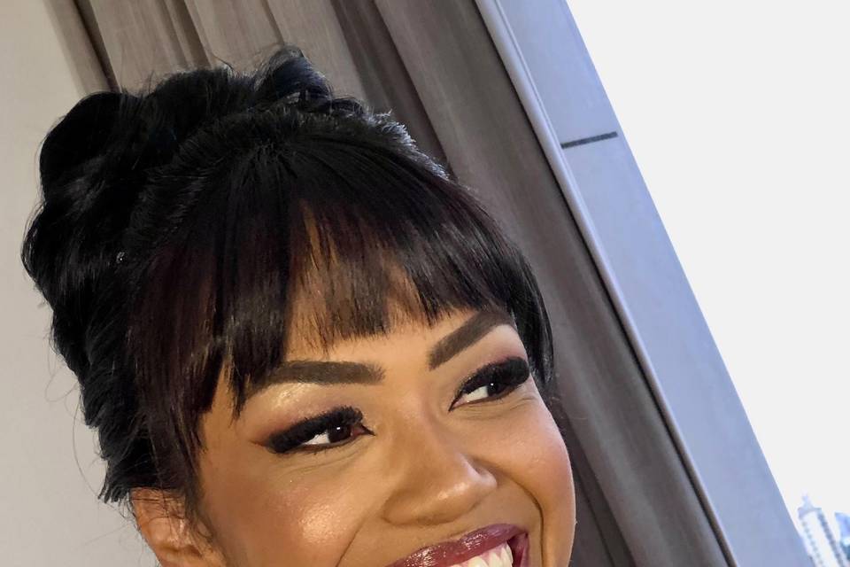 Bruna Romao Maquiadora