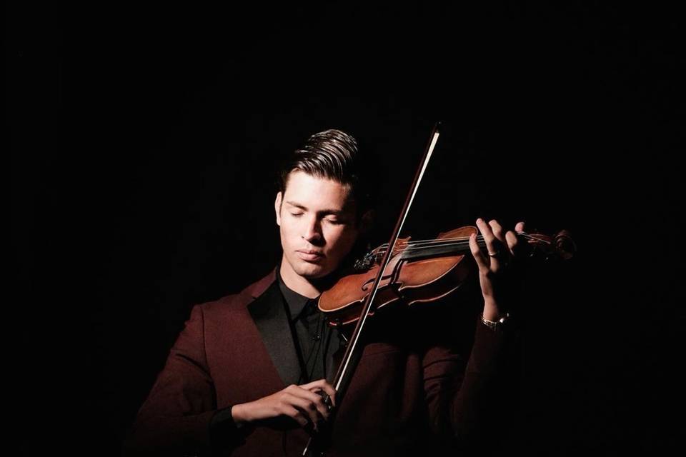 🎻