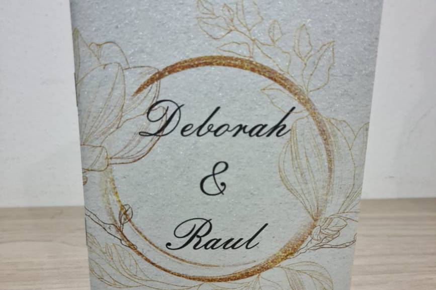 O livro do amor Deborah & Raul