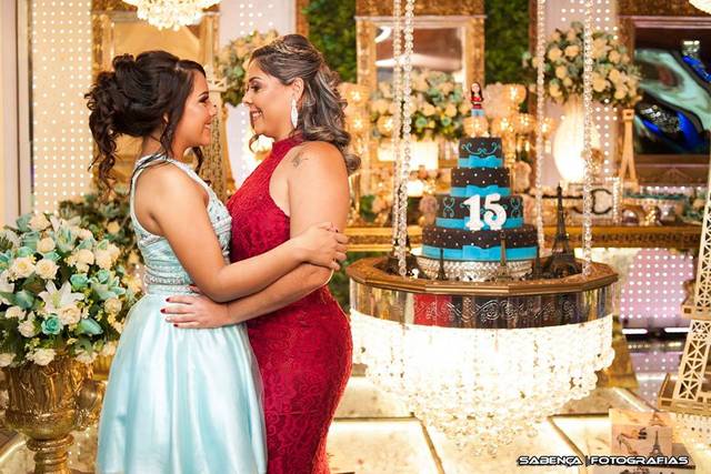 Debutante camila e sua mamae