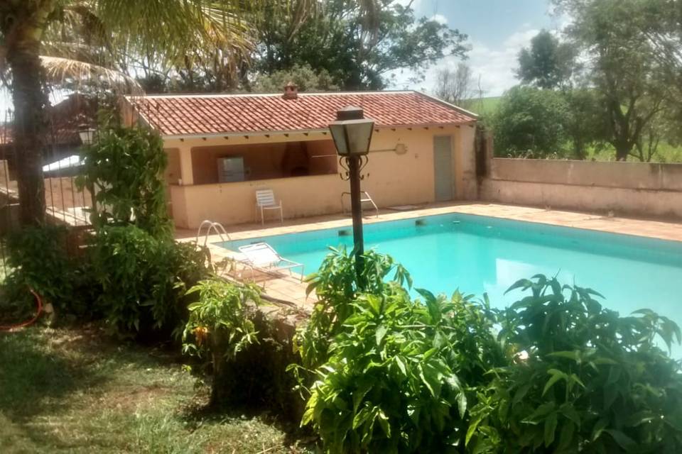 Área da piscina / churrasqueir