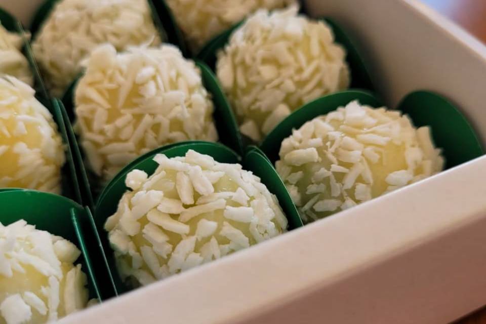 Beijinho com uva