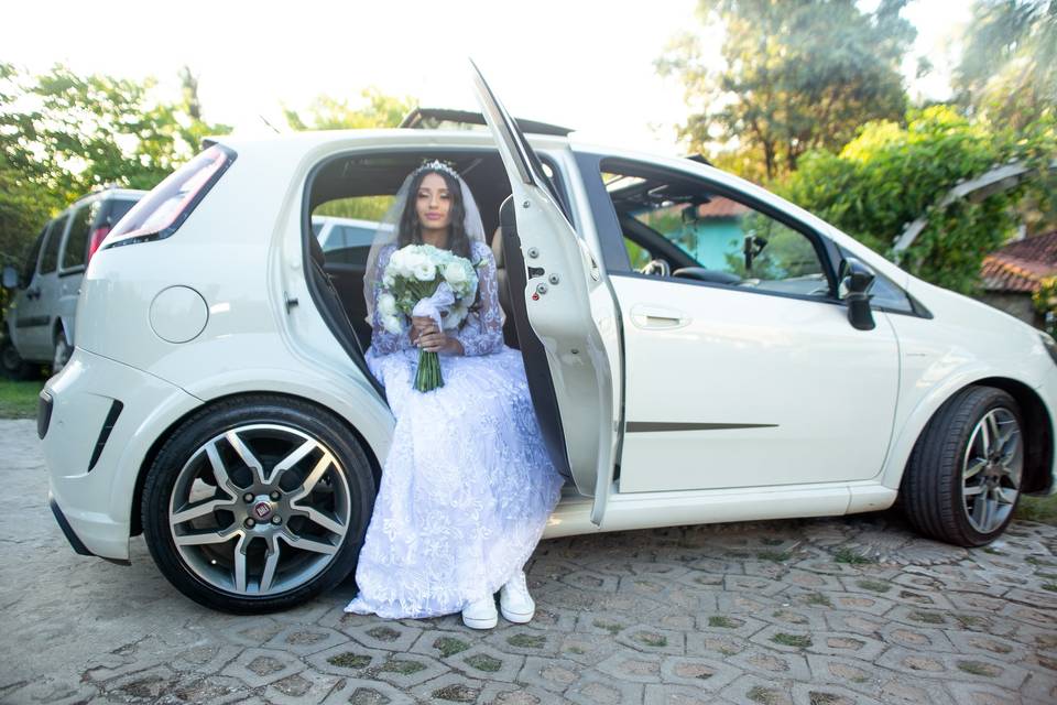 Larissa e leonardo