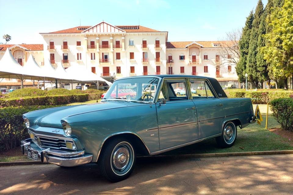 Salvi Collection Car