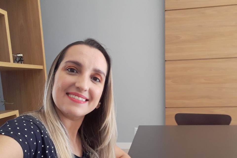 Vanessa Bidinotti - Assessoria e Cerimonial