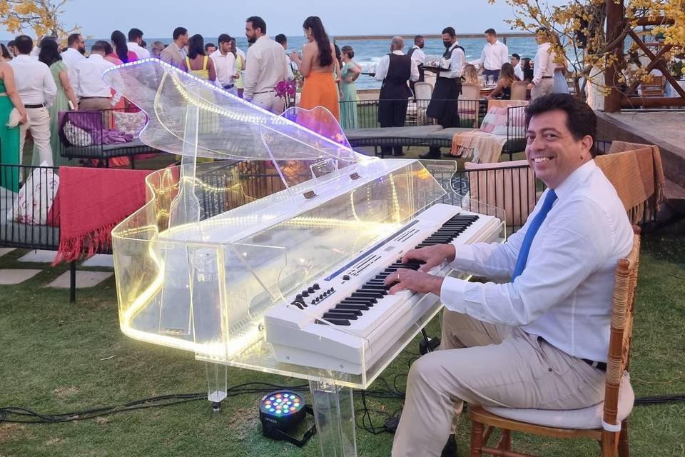 Olha QUa piano Charmoso