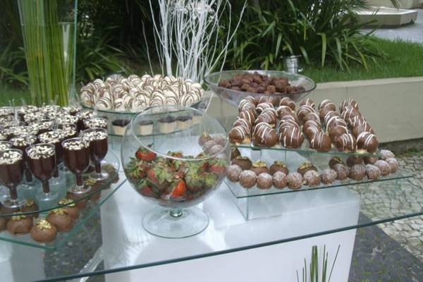 A Kir Buffet