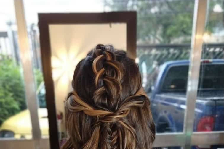 Madrinha, penteado com tranças