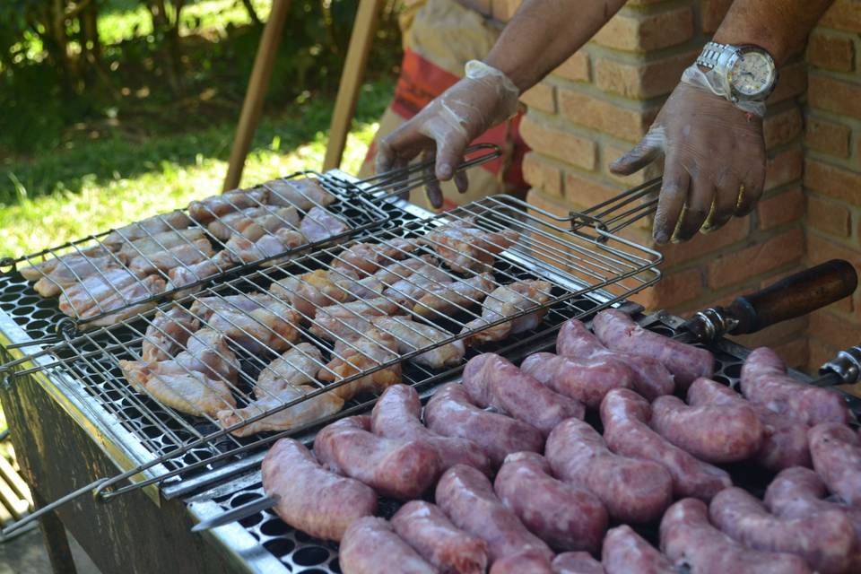 Como fazer CHURRASCO NO ESPETO 