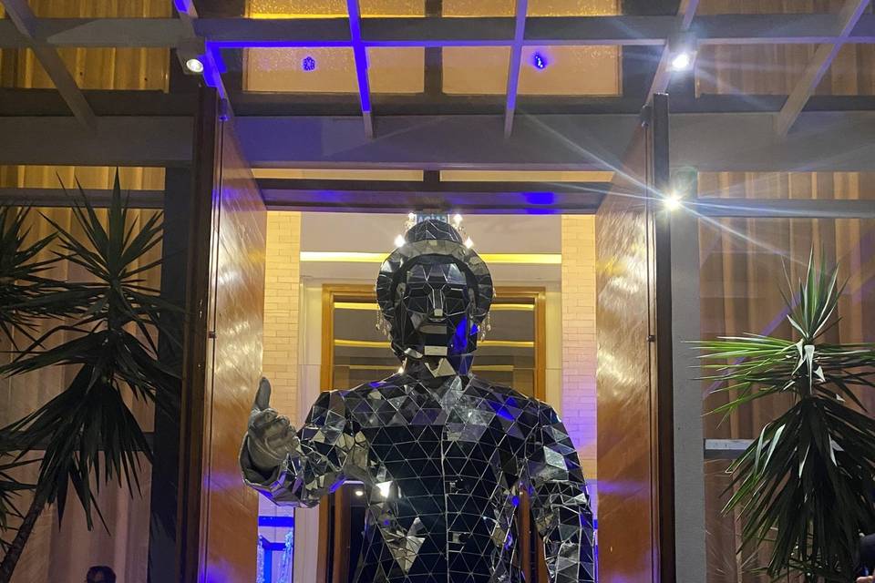 Mirror Man