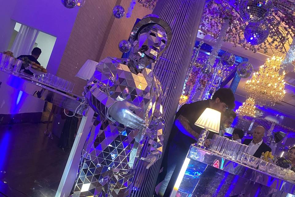 Mirror Man