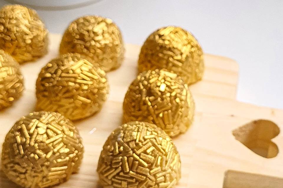 Brigadeiro gourmet ouro