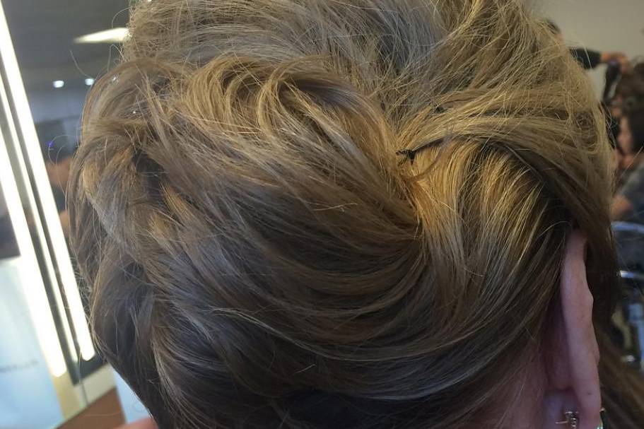 Penteado de mãe / madrinha