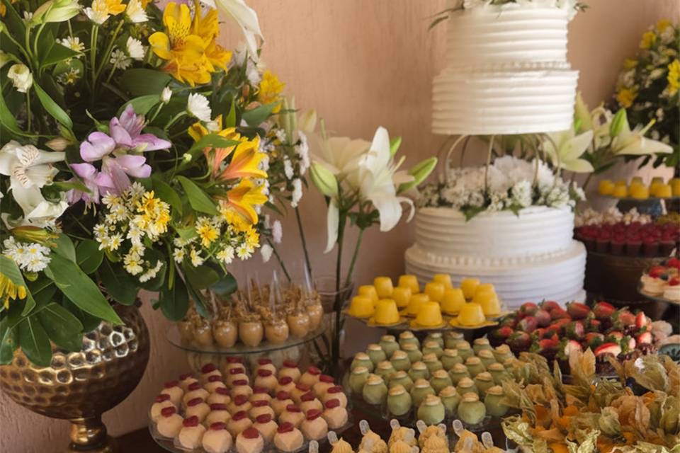 Rosiane Gasparin Doces Finos