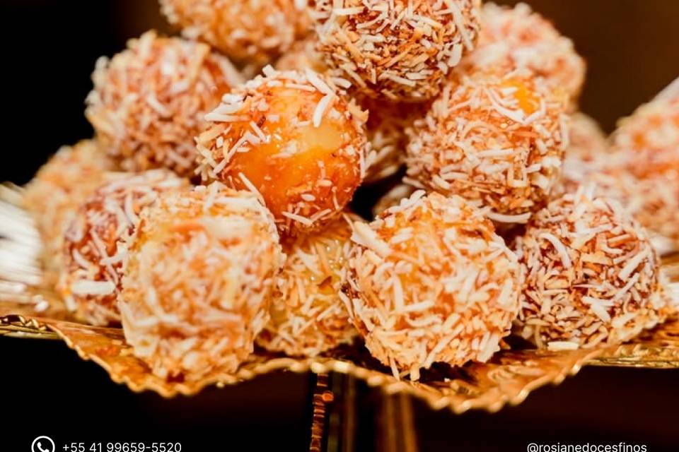 Rosiane Gasparin Doces Finos
