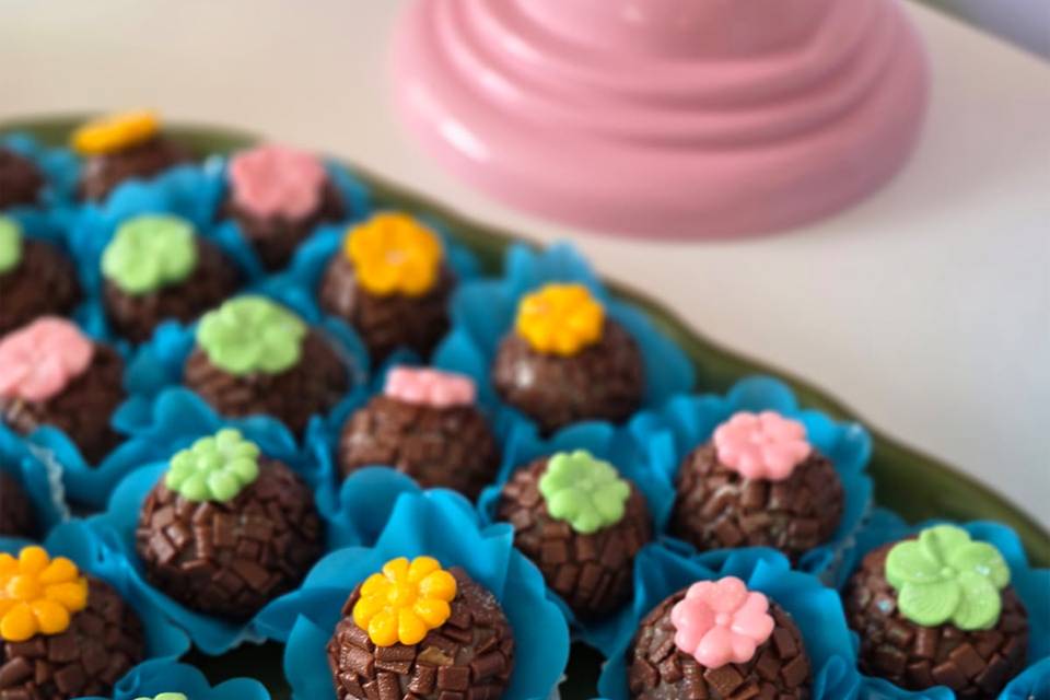 Rosiane Gasparin Doces Finos