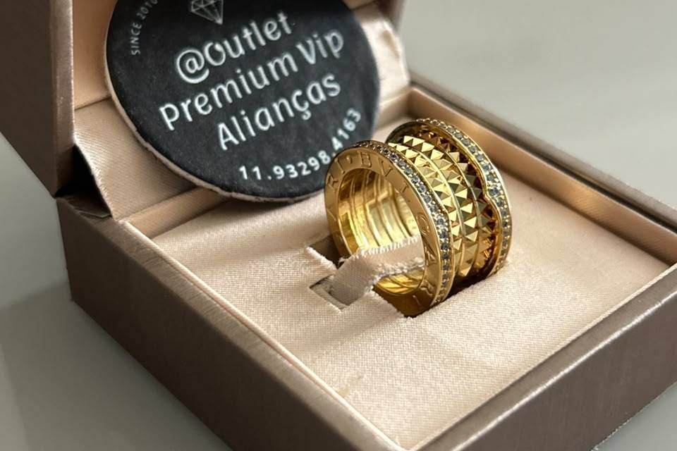 Anel Rock dourado bzero