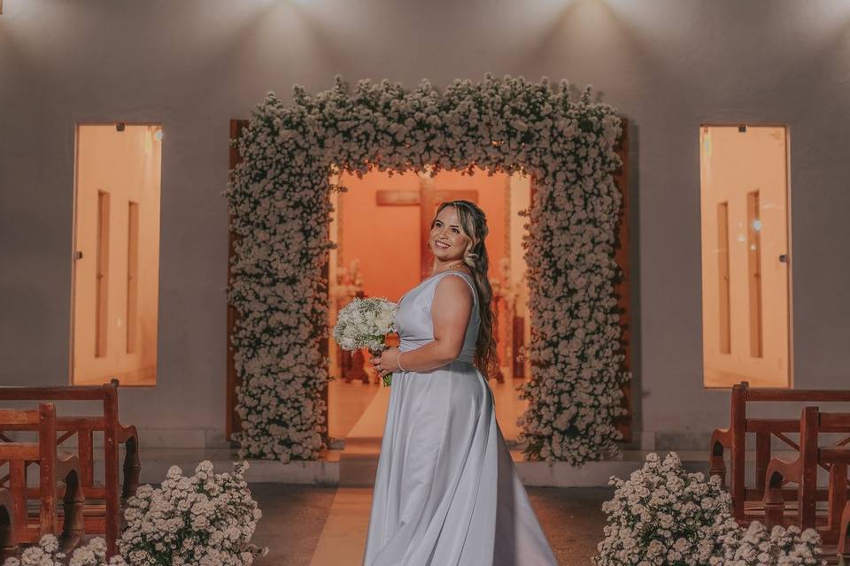 Foto da noiva com vestido lind