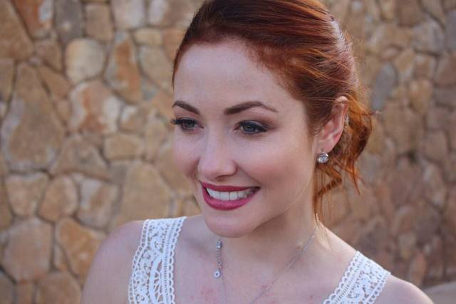 Cris Von Makeup & Hair