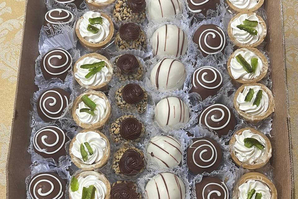 Cx doces noivinhos - detalhes