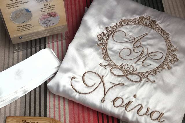 Robe de Cetim