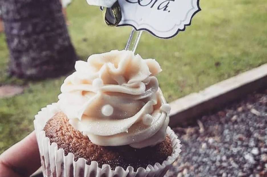 Cupcake Personalizado Noiva