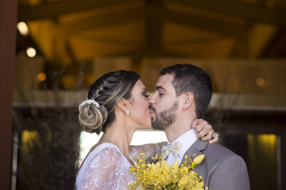 Ensaio com casal no casamento