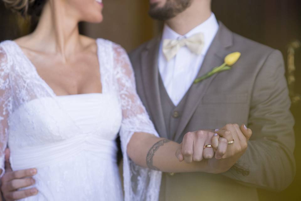 Ensaio com casal no casamento