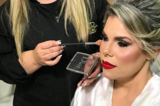 Mari Barreto Makeup