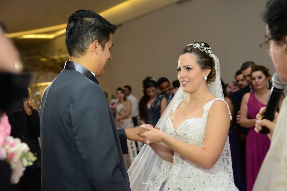 Enlace de Caroline e Ricardo