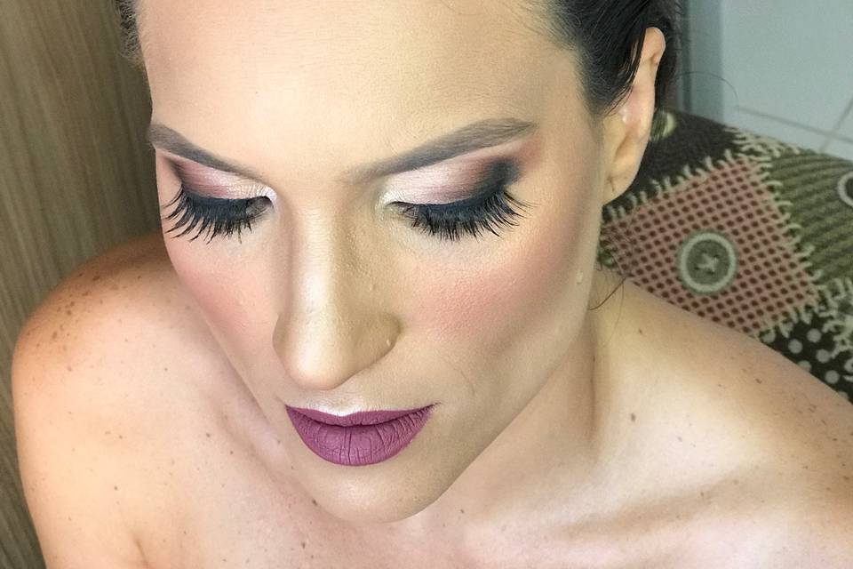 Make mais marcante para noivas